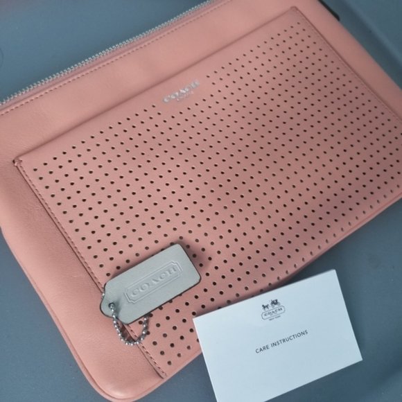 Coach Handbags - COACH NEW YORK * Crossbody bag and tag